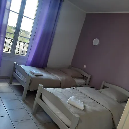 Restaurant Du Pont De Ners Boucoiran-et-Nozières